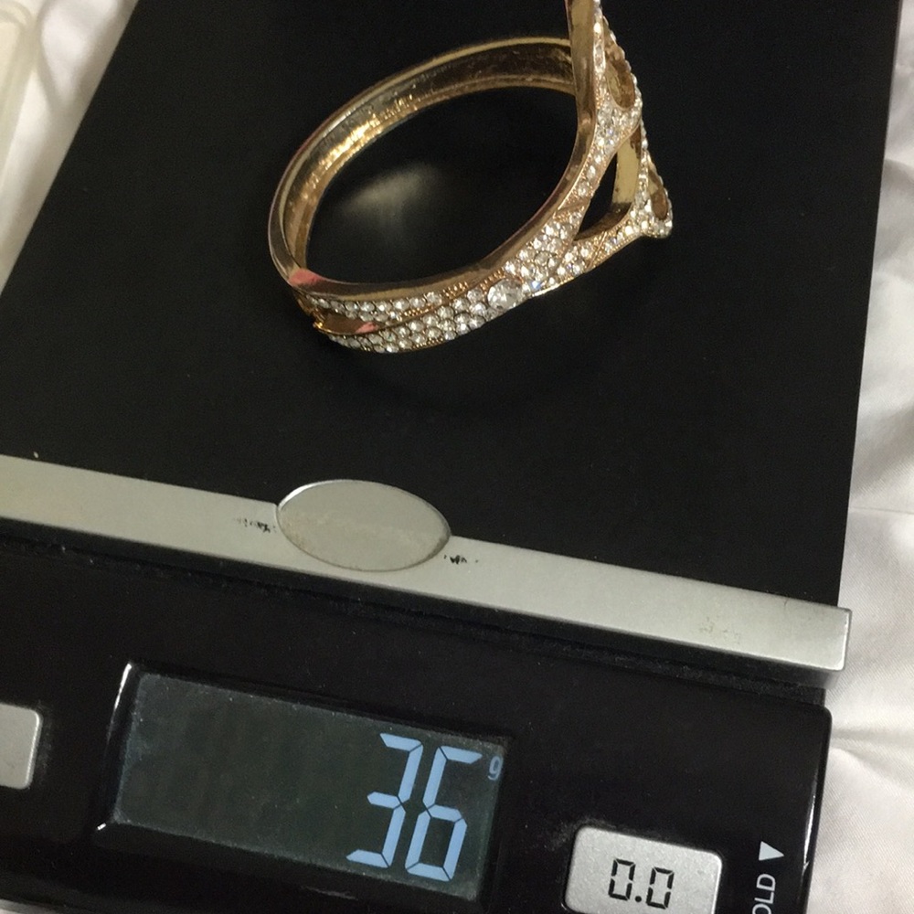 🖤Scissors💕design hinged bangle - Picture 13 of 15